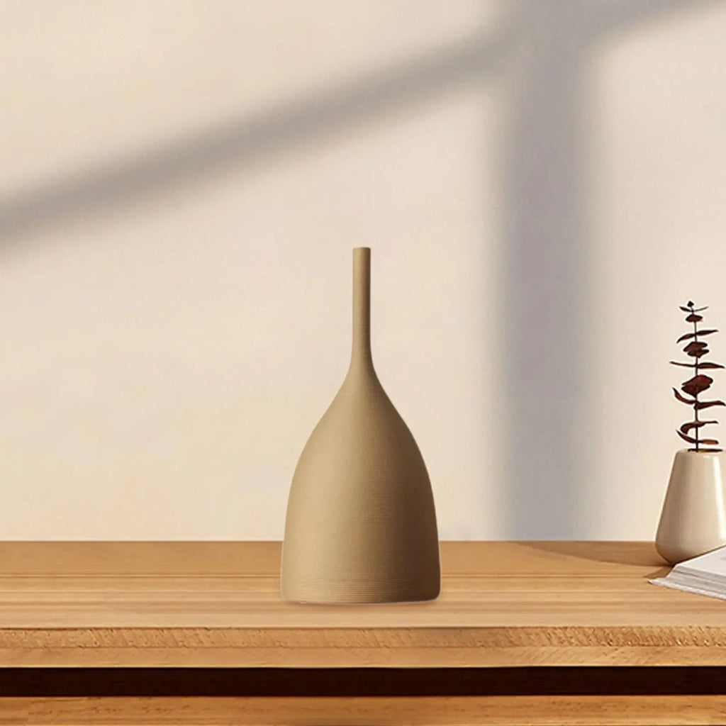 minimalist porcelain decorative vase